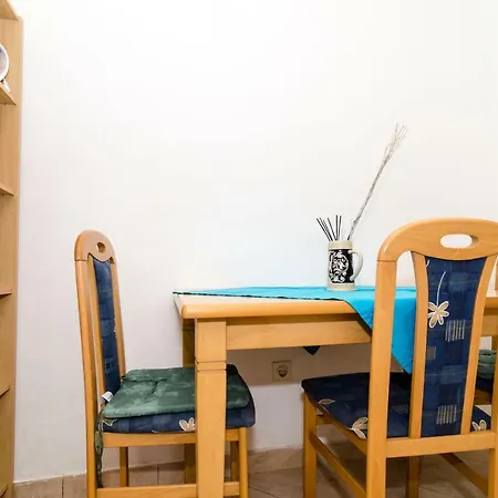 Ragusa Apartment *